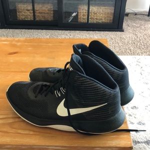 Nike Air Precision Basketball Shoes
